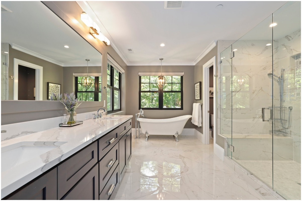 15 Bathroom Remodel Ideas | Remodel Your Small Bathroom Fast and Inexpensively